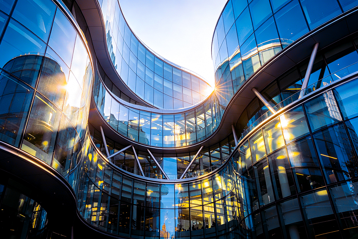 Production_small_radius_curved_glass
